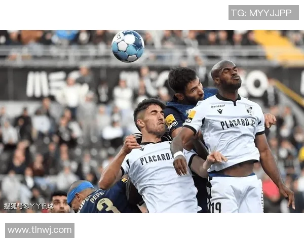 佛罗伦萨迎战史帕尔期待精彩对决分析两队近期状态与战术布局